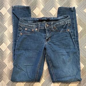 Women's Fragile Skinny Jeans in Blue